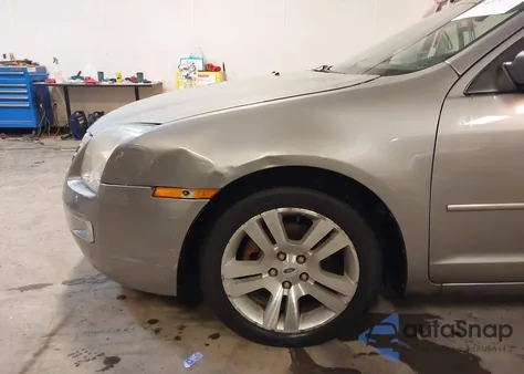 2008 Ford Fusion Sel z USA, uszkodzony, nr VIN 3FAHP08118R213956